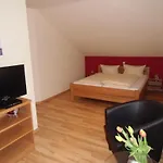 Zum Goldenen Lamm 4* Wettelsheim