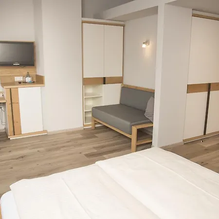 Zum Goldenen Lamm Hotel