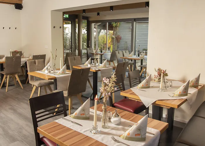 Hotel Zum Goldenen Lamm 4*