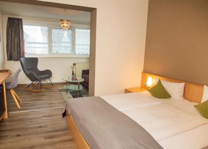 Hotel Zum Goldenen Lamm 4*