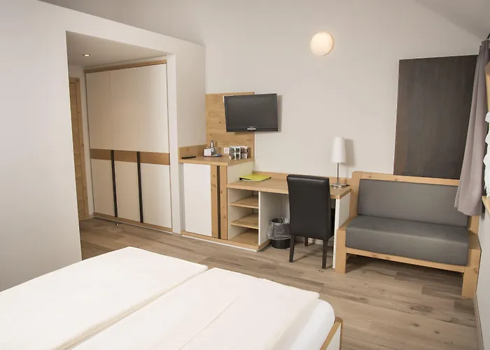 Zum Goldenen Lamm 4* Wettelsheim